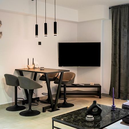 Ferienwohnung Essel Noir - A Hidden Gem With A Magnificent Acropolis View Athen Exterior foto
