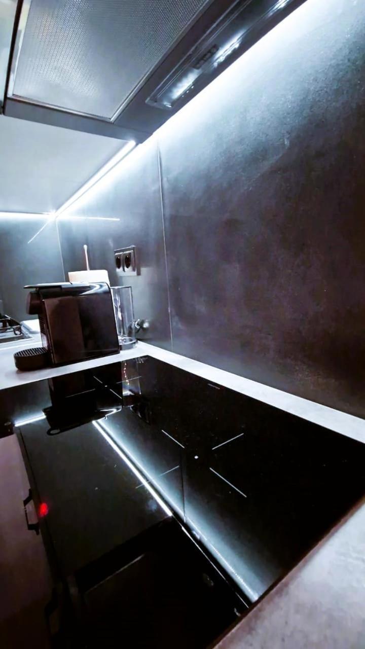 Ferienwohnung Essel Noir - A Hidden Gem With A Magnificent Acropolis View Athen Exterior foto