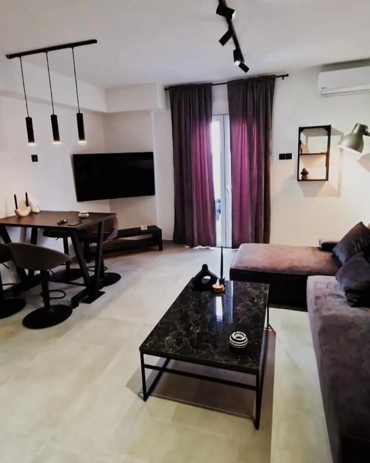 Ferienwohnung Essel Noir - A Hidden Gem With A Magnificent Acropolis View Athen Exterior foto