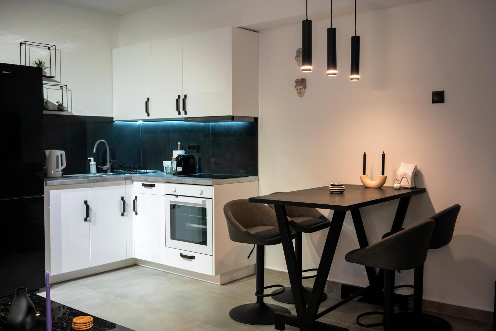 Ferienwohnung Essel Noir - A Hidden Gem With A Magnificent Acropolis View Athen Exterior foto