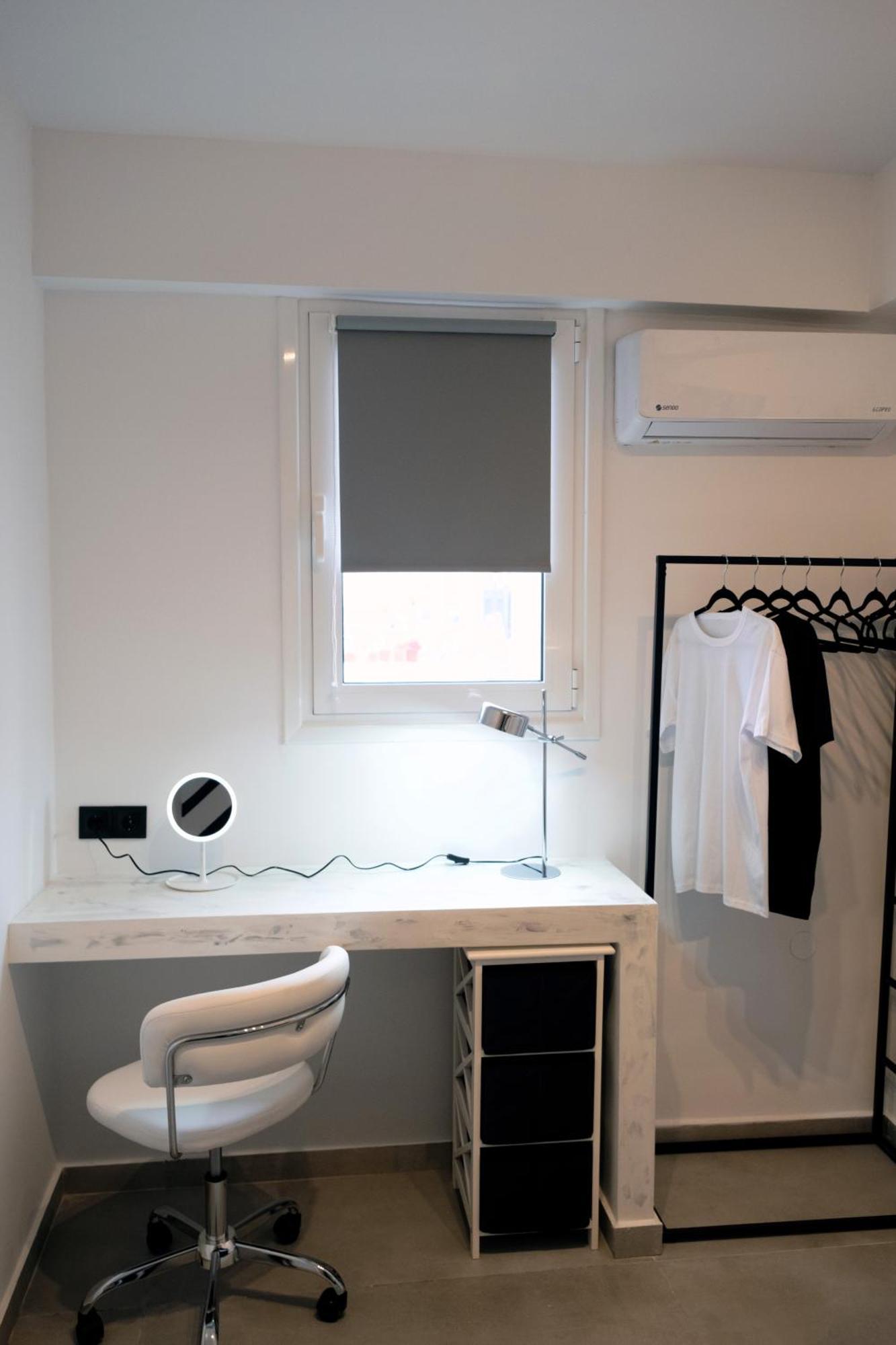 Ferienwohnung Essel Noir - A Hidden Gem With A Magnificent Acropolis View Athen Exterior foto